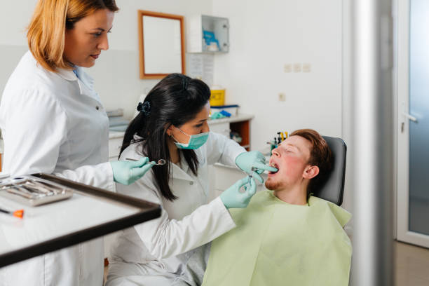 Best Emergency Gum Pain Relief  in Comanche, TX